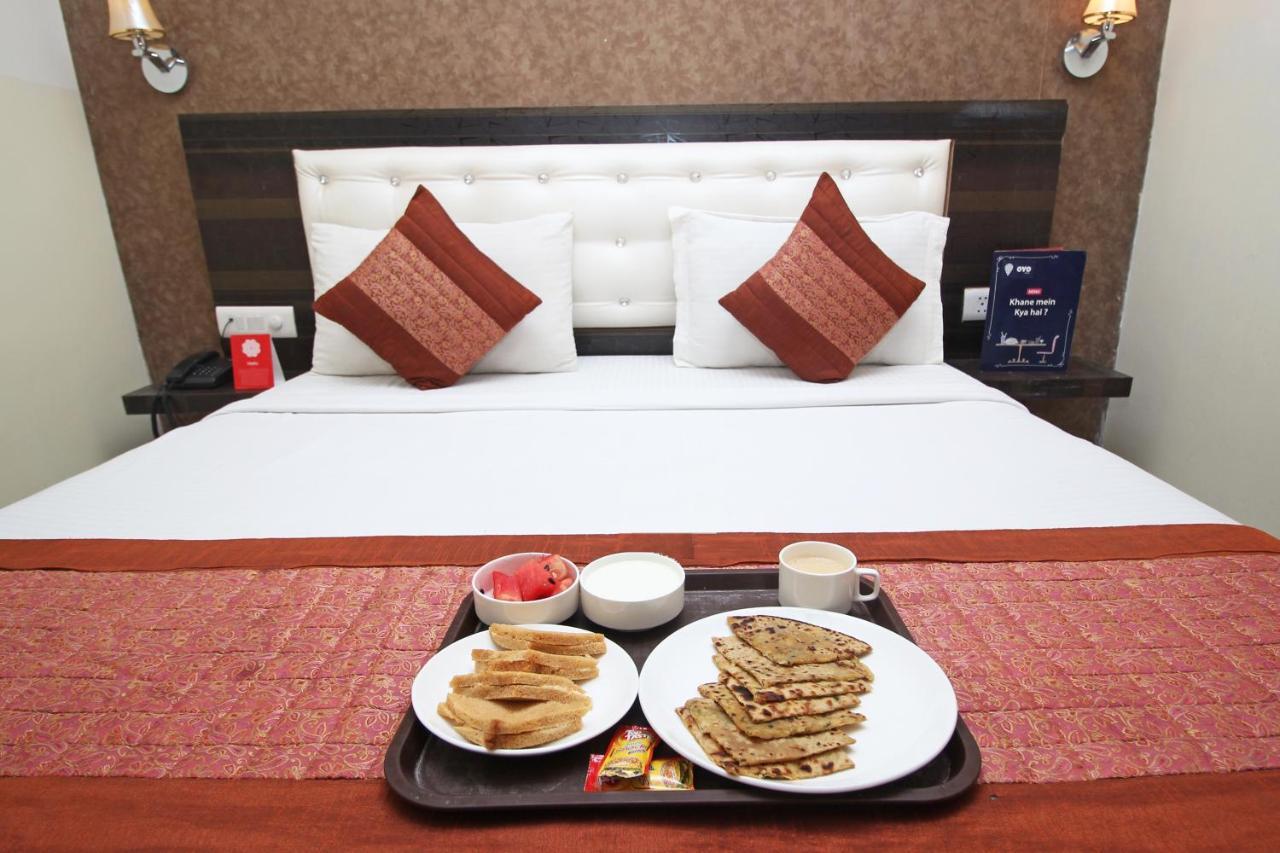 Lux 4* New Delhi